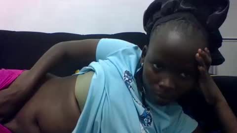 Snapshot of sexy_batush04 chatting on 03/28/26, 08:36 sexy_batush04 online show from 03/28/26, 08:36