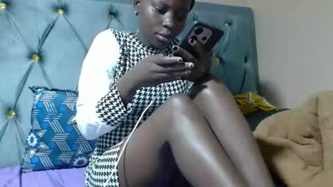 Snapshot of sexy_batush04 chatting on 04/16/26, 06:03 sexy_batush04 online show from 04/16/26, 06:03