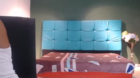 sexy_bigcock01 online show from 01/21/25, 12:07