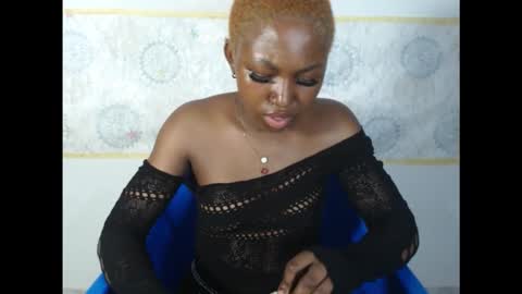 sexy_bluey247 online show from 10/10/25, 09:03