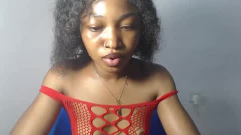 sexy_bluey247 online show from 04/15/26, 08:20