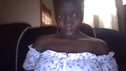 sexy_butty01 online show from 11/09/25, 07:39