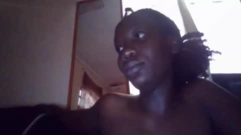 sexy_butty01 online show from 12/04/25, 12:25