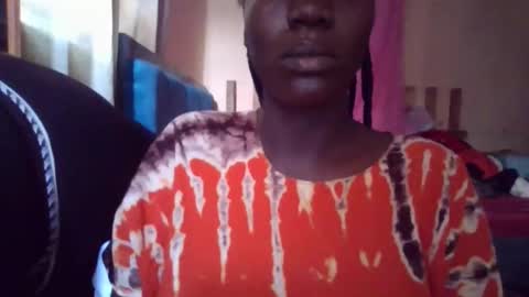 sexy_butty01 online show from 02/12/26, 10:32