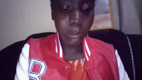 sexy_butty01 online show from 02/16/26, 03:35