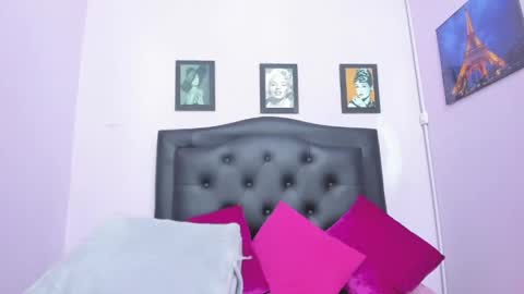 sexy_candy18x online show from 05/16/26, 12:18