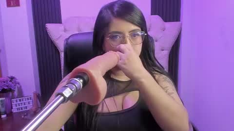  C R I S T A L  online show from 06/20/26, 12:47