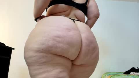 karla           instagram  online show from 01/21/25, 07:50