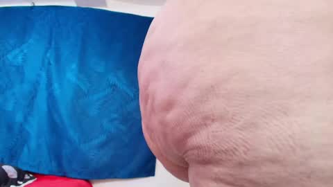 karla           instagram  online show from 04/19/26, 05:23