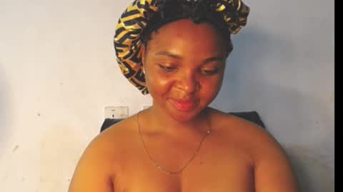 Clara online show from 12/14/25, 08:41