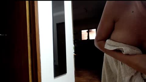 Sexy Ginuin Couple online show from 03/28/26, 04:01