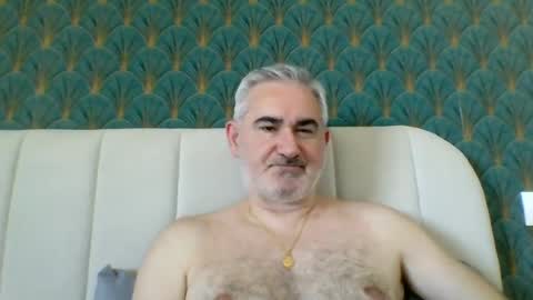 Snapshot of sexy_italiandaddy chatting on 07/03/26, 12:33 Antonio online show from 07/03/26, 12:33