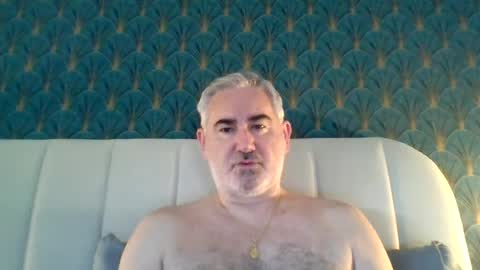 Snapshot of sexy_italiandaddy chatting on 07/04/26, 05:35 Antonio online show from 07/04/26, 05:35