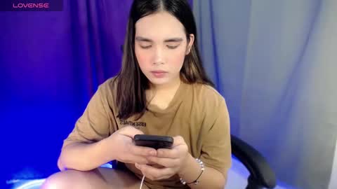 sexy_jasmin08 online show from 04/18/26, 06:01