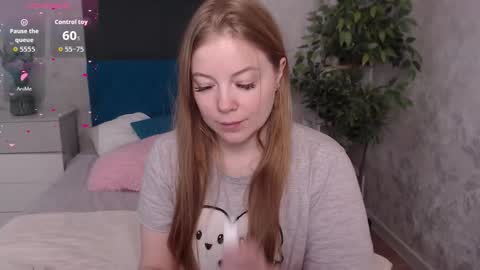 Jennifer online show from 12/17/25, 03:56