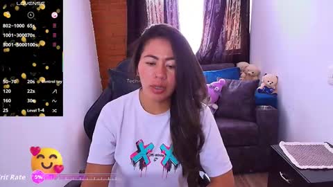 laura  online show from 09/09/25, 02:38