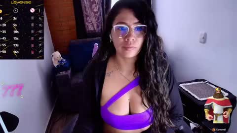 Snapshot of sexy_kendall24 chatting on 05/13/26, 08:49 laura online show from 05/13/26, 08:49