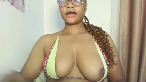 Sexy kitty881 online show from 01/12/26, 01:27