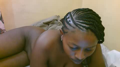 sexy_latasha online show from 09/30/25, 07:13