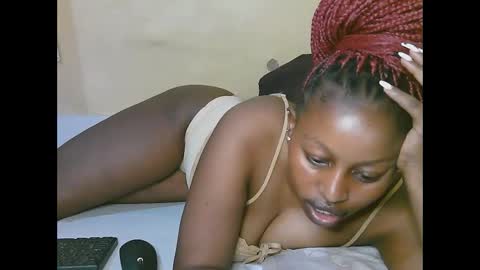 sexy_latasha online show from 01/10/26, 04:53