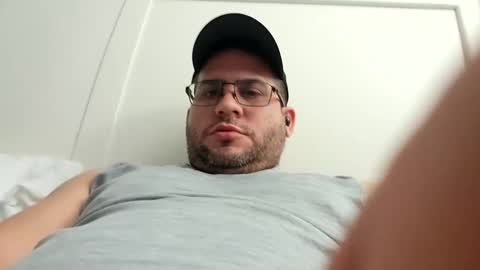 Snapshot of sexy_latino007 chatting on 12/22/24, 02:06 sexy_latino007 online show from 12/22/24, 02:06