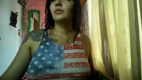 Snapshot of sexy_lolas chatting on 07/18/26, 06:45 sexy lolas online show from 07/18/26, 06:45