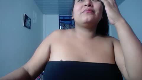 SIRENA LOVE online show from 10/19/25, 10:43