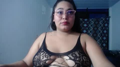 SIRENA LOVE online show from 11/28/25, 06:05