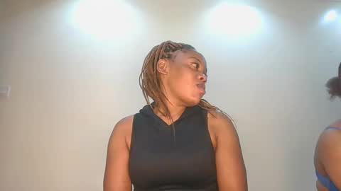 sexy_lyna online show from 02/02/26, 01:37