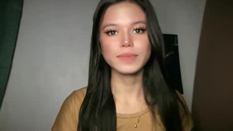 Nicole online show from 05/24/26, 11:26