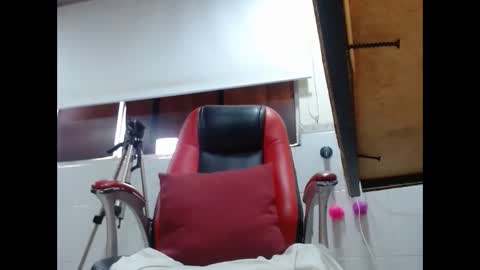 MARIPOSA online show from 12/03/25, 01:09