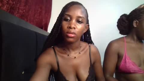 Snapshot of sexy_maya2 chatting on 06/20/26, 08:44 sexy_maya2 online show from 06/20/26, 08:44