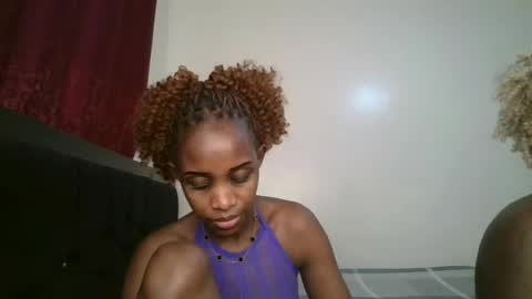 Snapshot of sexy_maya2 chatting on 07/29/26, 10:13 sexy_maya2 online show from 07/29/26, 10:13