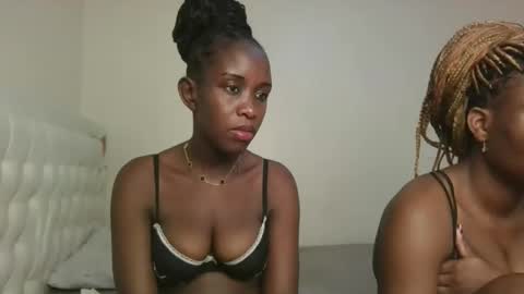 maya online show from 11/18/25, 09:03