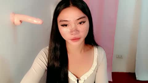 Snapshot of sexy_mikaxoxo chatting on 02/16/25, 07:38 mika online show from 02/16/25, 07:38