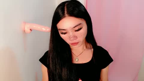 Snapshot of sexy_mikaxoxo chatting on 03/01/25, 09:29 mika online show from 03/01/25, 09:29