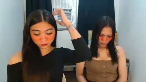 Snapshot of sexy_mikaxoxo chatting on 09/13/25, 05:46 mika online show from 09/13/25, 05:46