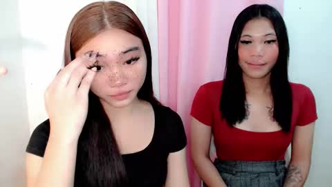 Snapshot of sexy_mikaxoxo chatting on 09/20/25, 11:11 mika online show from 09/20/25, 11:11