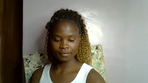 Molyne online show from 01/15/26, 01:26