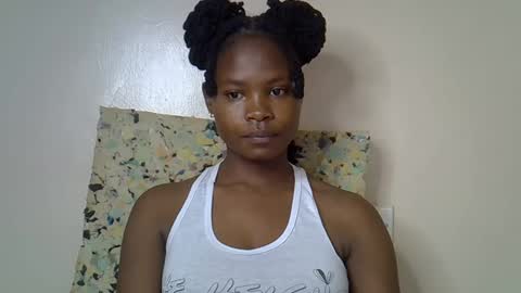 Molyne online show from 03/17/26, 12:15