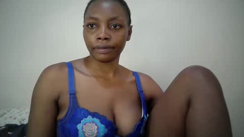 sexy_muna2 online show from 05/10/26, 01:05
