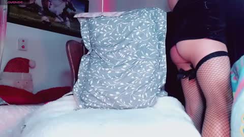 queen online show from 12/29/24, 11:18