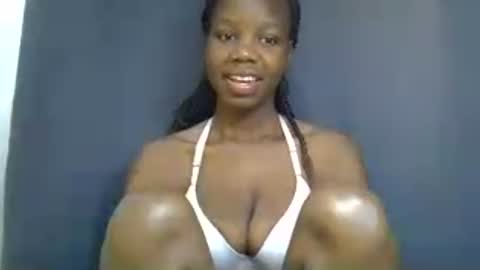Snapshot of sexy_peach4 chatting on 07/18/26, 10:19 sexy_peach4 online show from 07/18/26, 10:19