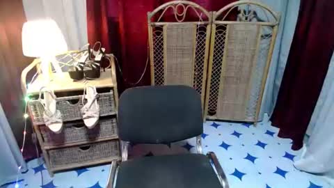 angela online show from 03/10/26, 07:35