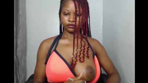 Sexy queen55 online show from 03/15/26, 06:14