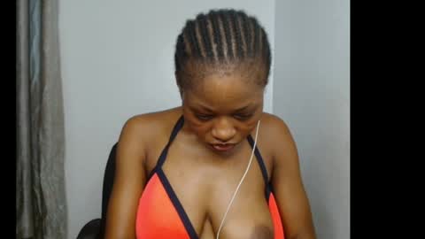 Sexy queen55 online show from 04/12/26, 06:40