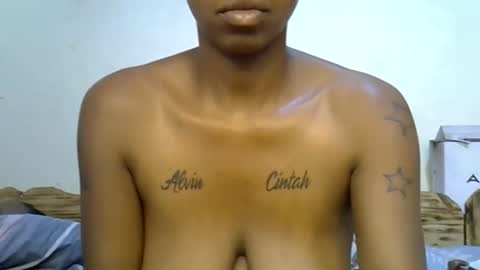 Snapshot of sexy_quinter chatting on 04/15/26, 05:14 Quinter online show from 04/15/26, 05:14