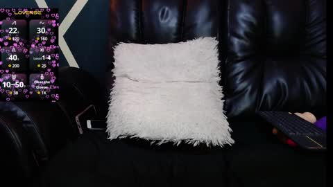 karoline online show from 01/24/25, 02:28