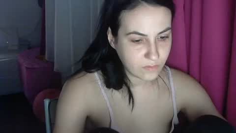 Snapshot of sexy_slimm25 chatting on 02/27/25, 11:48 Slimm online show from 02/27/25, 11:48