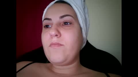 Snapshot of sexy_slimm25 chatting on 06/06/26, 03:39 Slimm online show from 06/06/26, 03:39